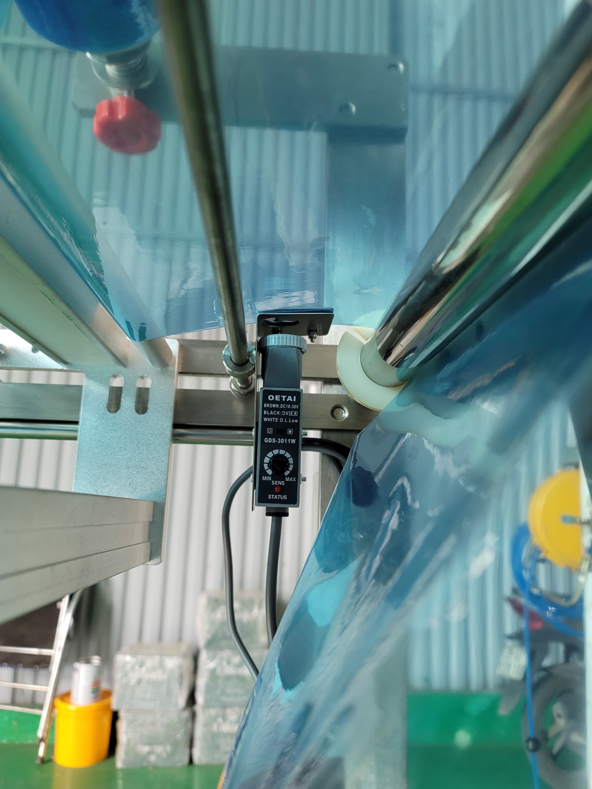 Mắt đọc định vị nhãn in máy đóng gói 1F12