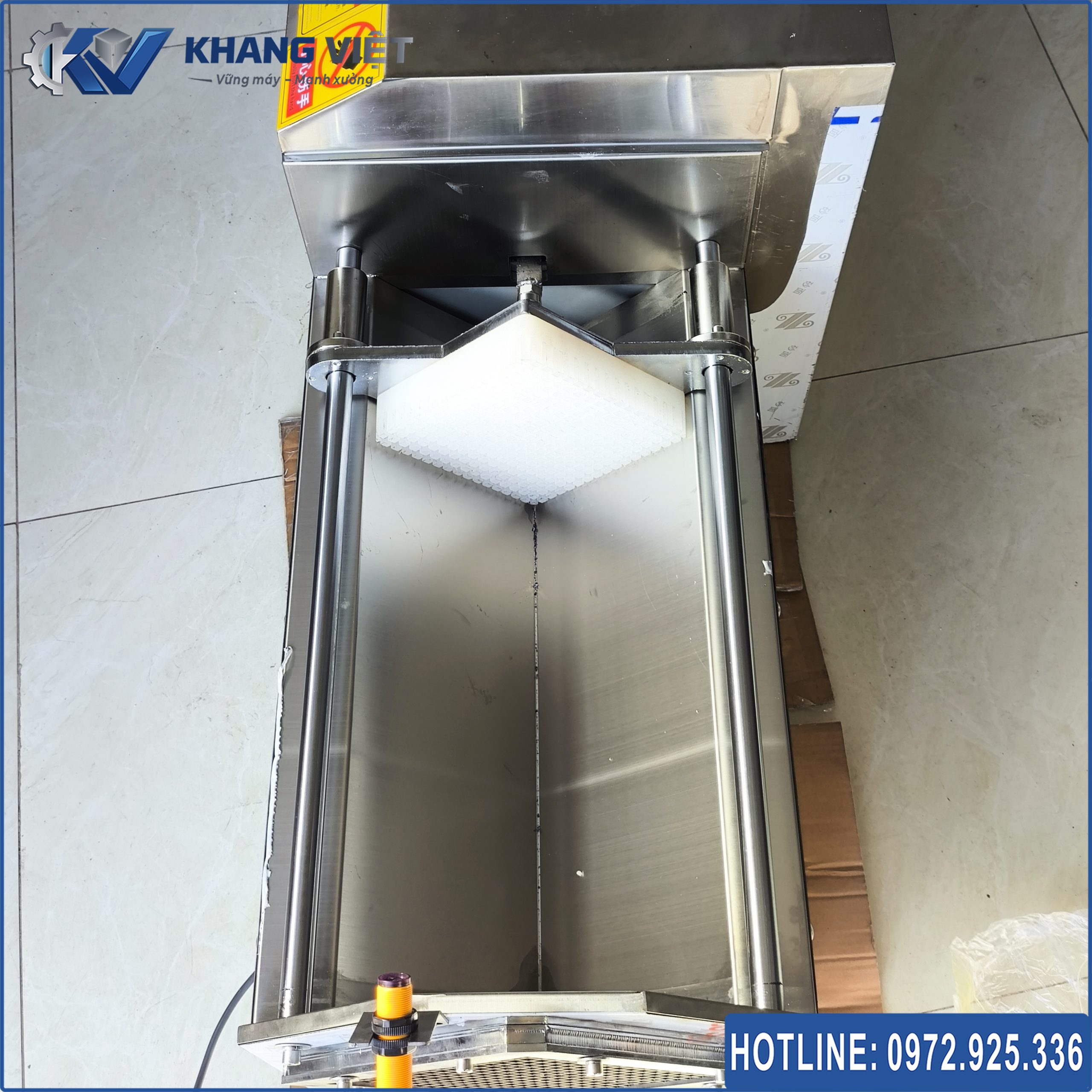 Máy thái rau củ con chì