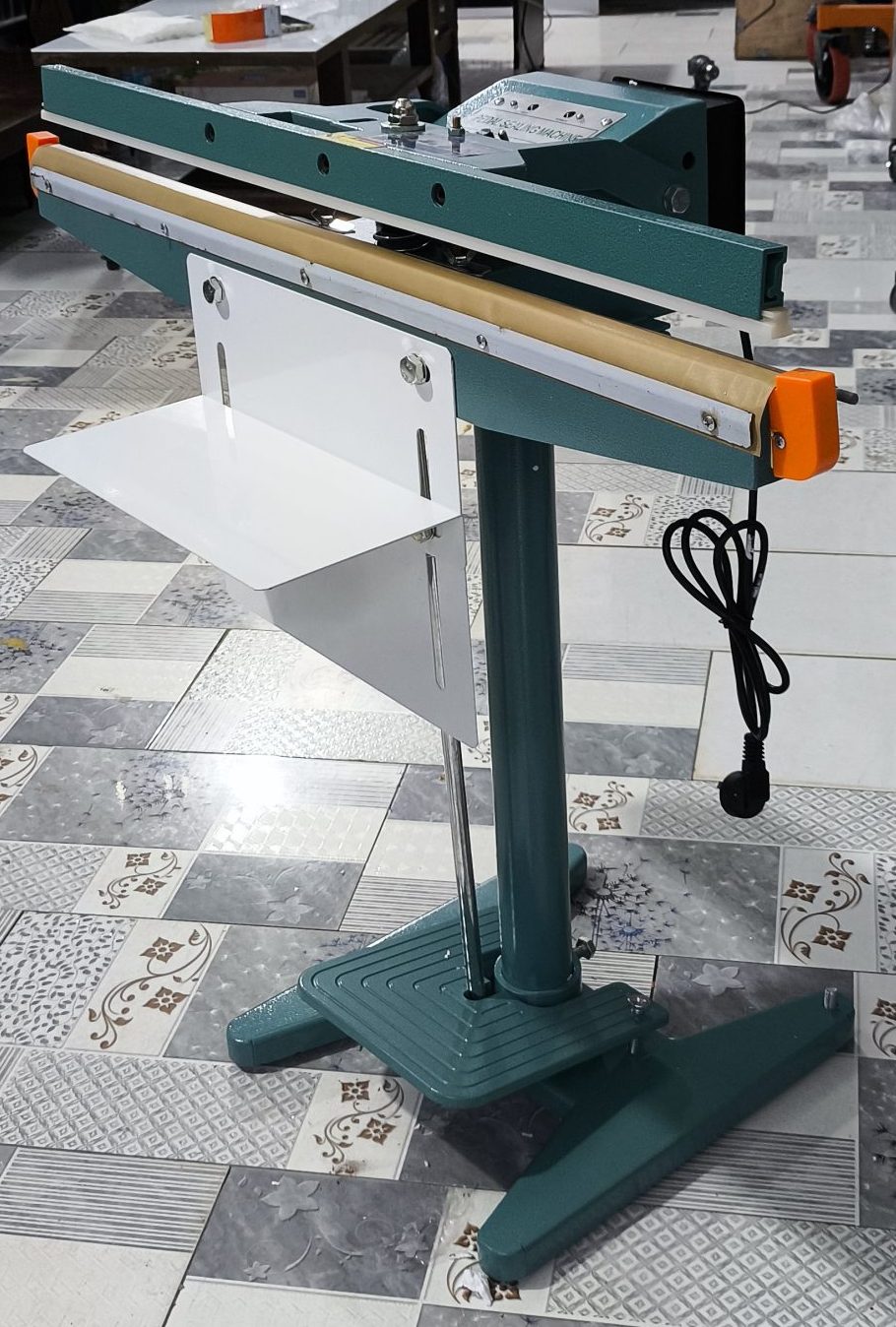 Máy hàn miệng túi dập chân có giá đỡ PFS