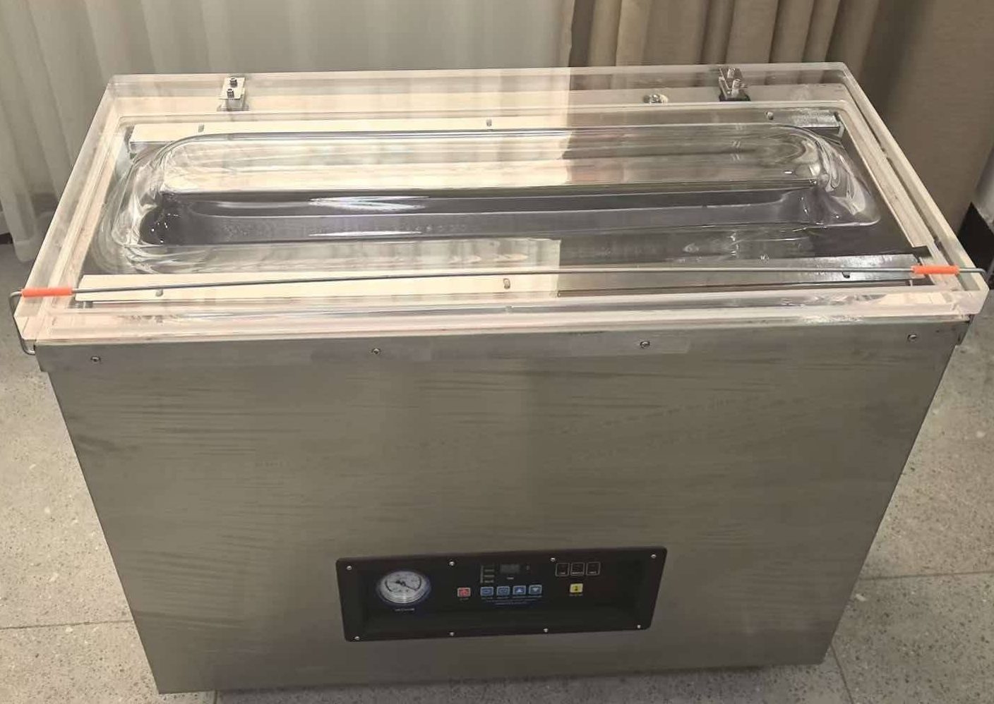 Máy đóng gói hút chân không DZ850